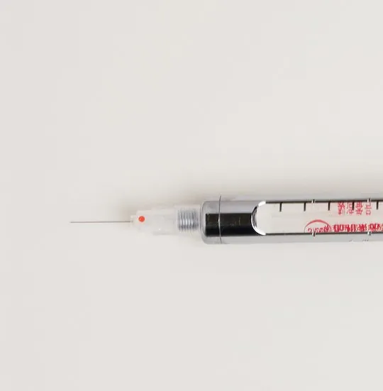 2．細い注射針の使用